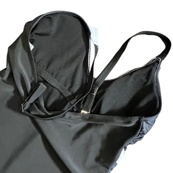 One piece swimsuit Black White V Neck Adjustable Straps Size Medium - Picture 8 of 16